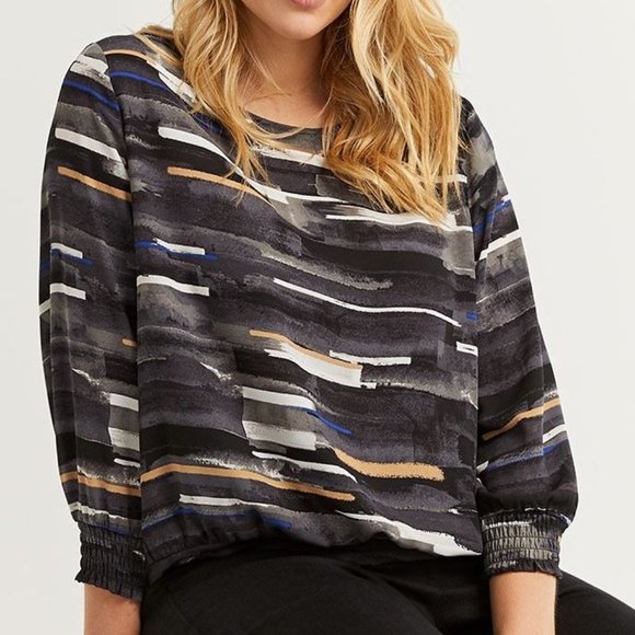 Chic Gray and Black Boxy 3/4 Sleeve Blouse - Picture 3 of 4